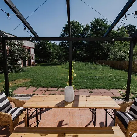 Urlaub Im Alten Kutscherhaus بيت للعطل
